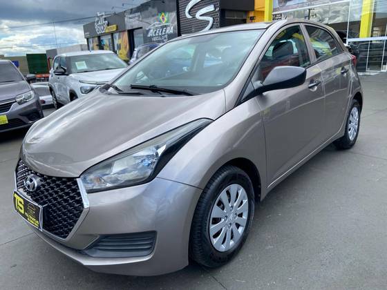 HYUNDAI HB20 1.0 UNIQUE 12V FLEX 4P MANUAL